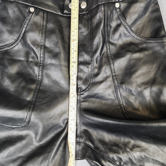 Blank NYC Black Faux Leather Trousers Women 30 Waist - Picture 8 of 10